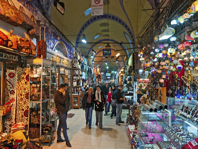 Grand bazaar shops in Istanbul. Turkey.